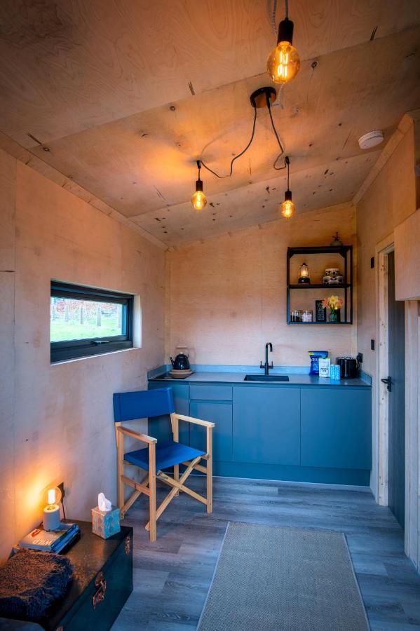 Luxury Glamping Cabin With Outdoor Bath On Cornish Flower Farm Truro Exterior photo